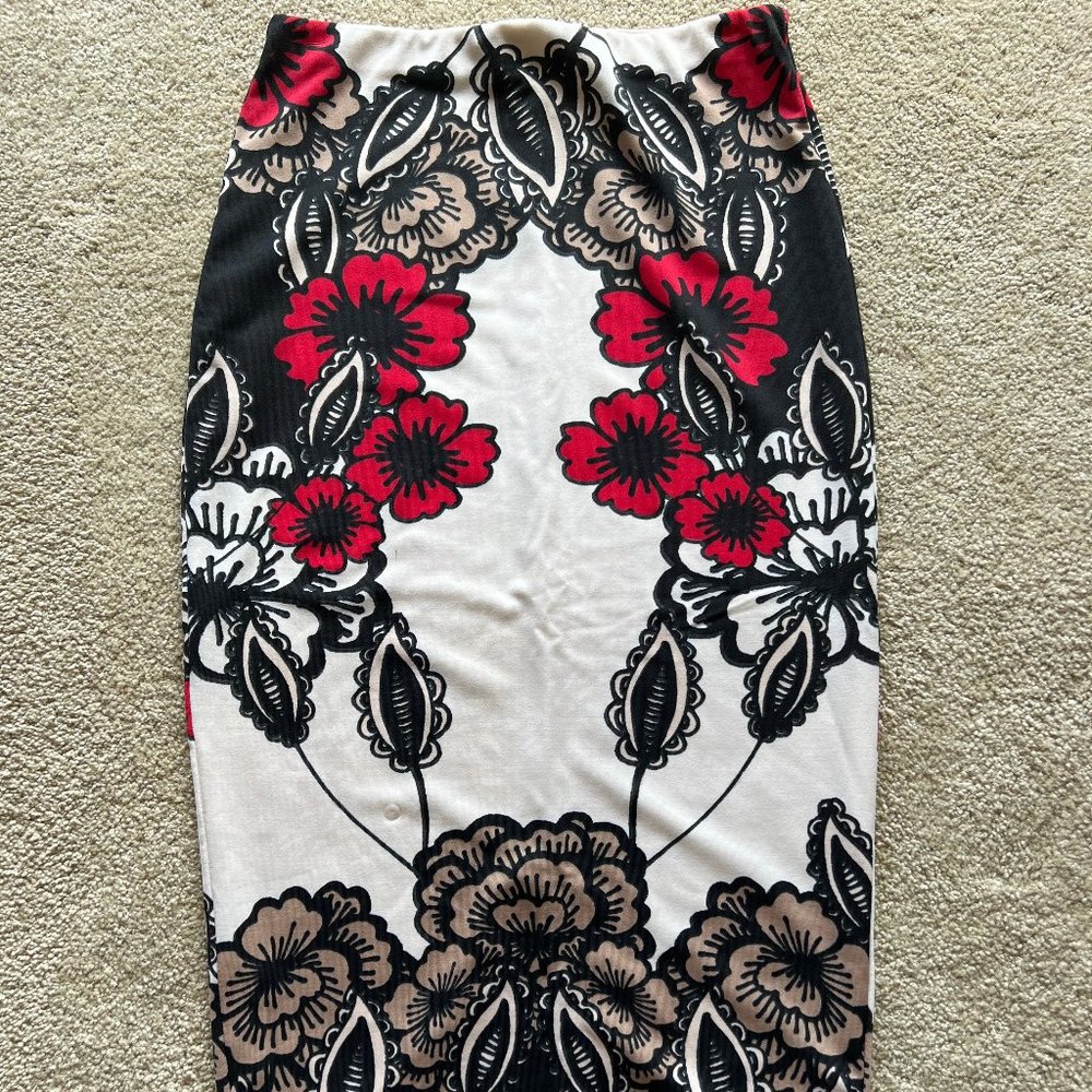 Bebe Floral Skirt - Size XS - Picture 2 of 6